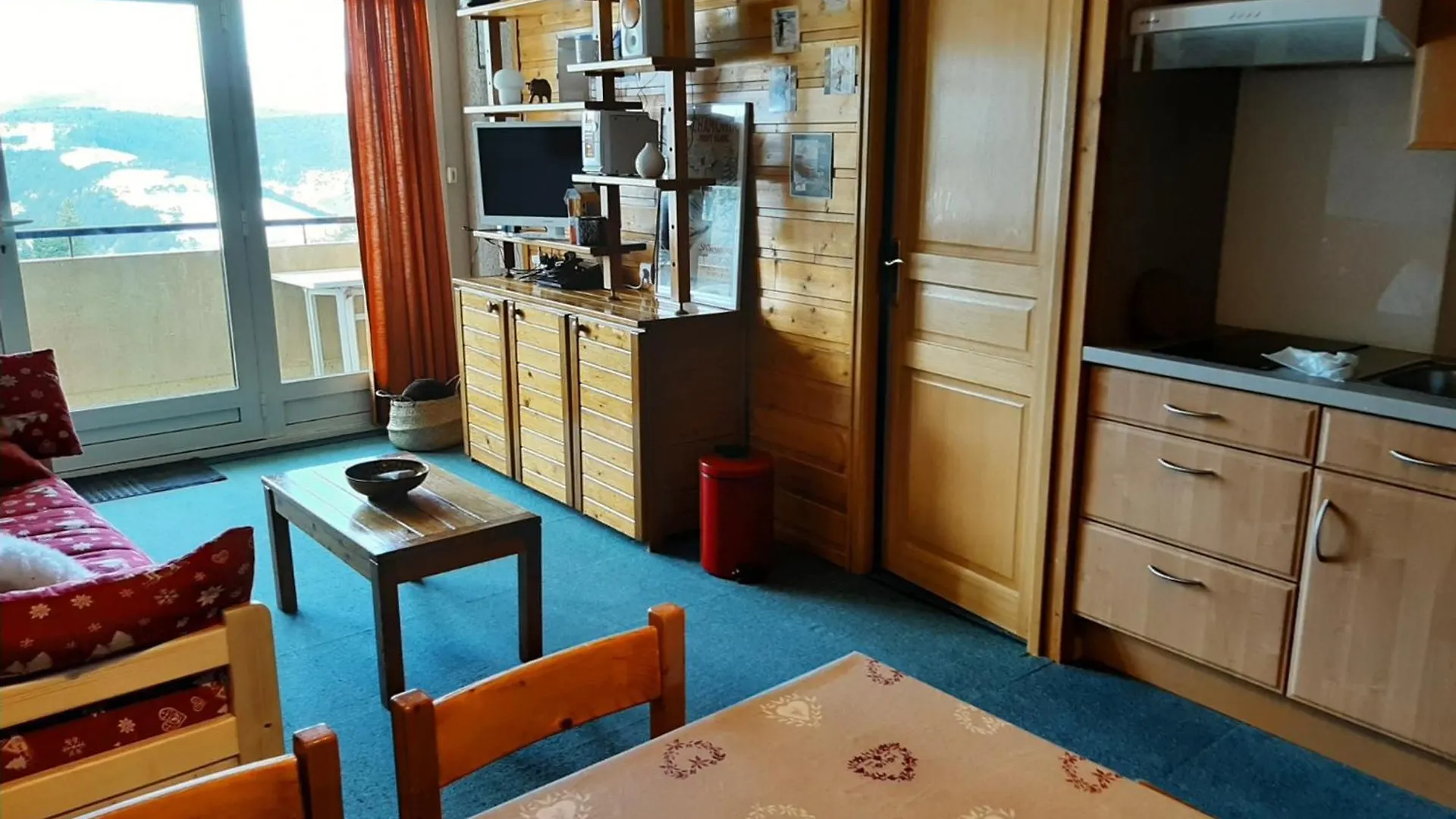 Appartement 2 Pieces Avec Balcon Au Pied Des Pistes A Villard-De-Lans - Fr-1-515-31 0*,